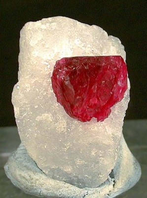 Spinel.jpg