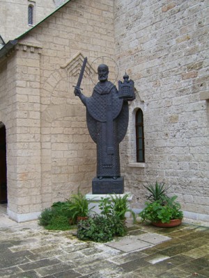 94909499_4.jpg