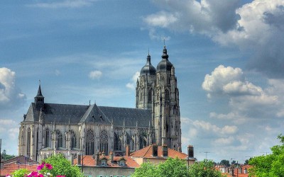 800px-Basilique_saint_nicolas_de_port.jpg